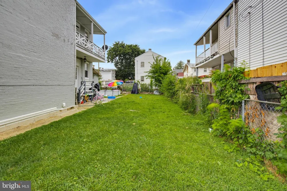 326 SMITH STREET York, PA 17401