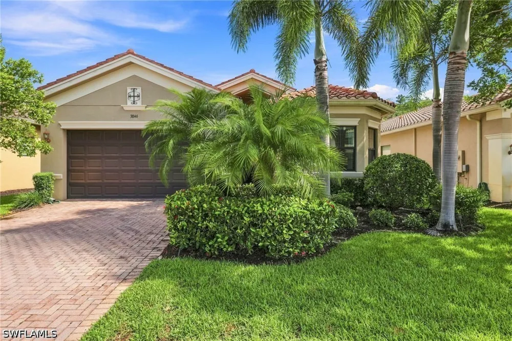 Pleasant Springs Drive Naples, FL 34119