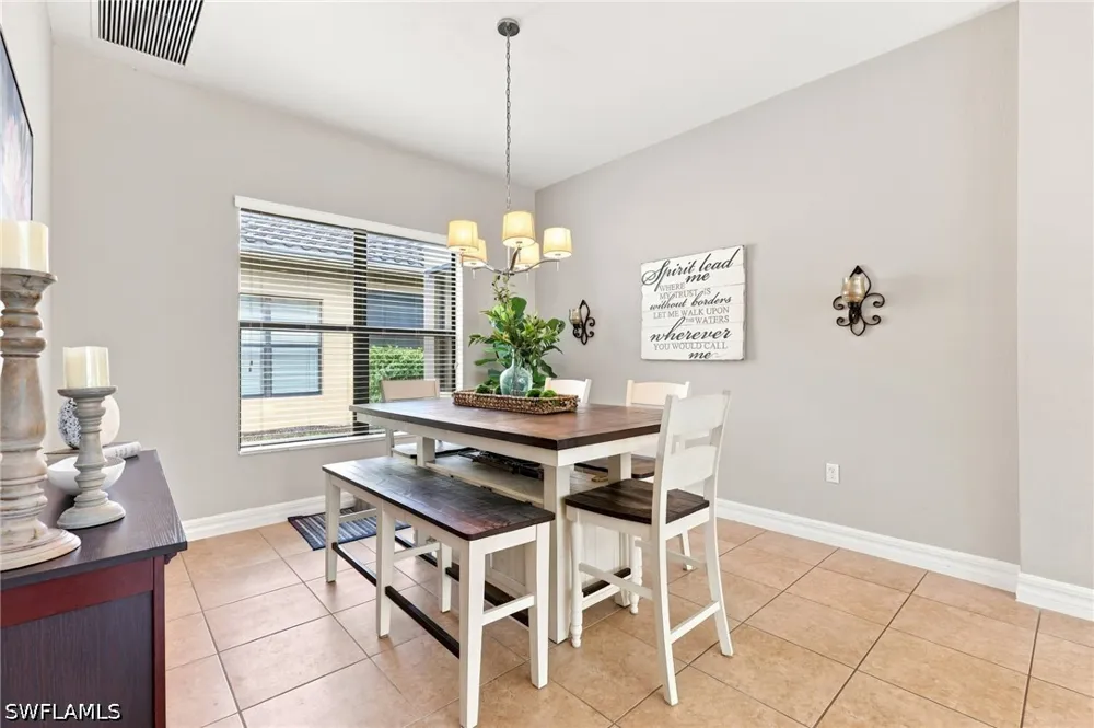 Pleasant Springs Drive Naples, FL 34119