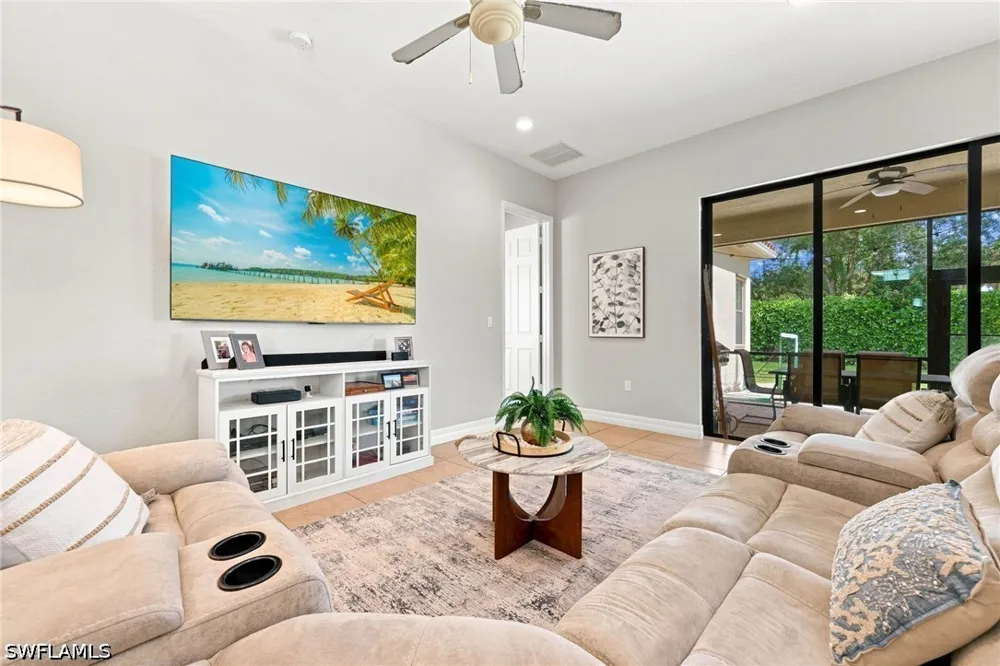 Pleasant Springs Drive Naples, FL 34119