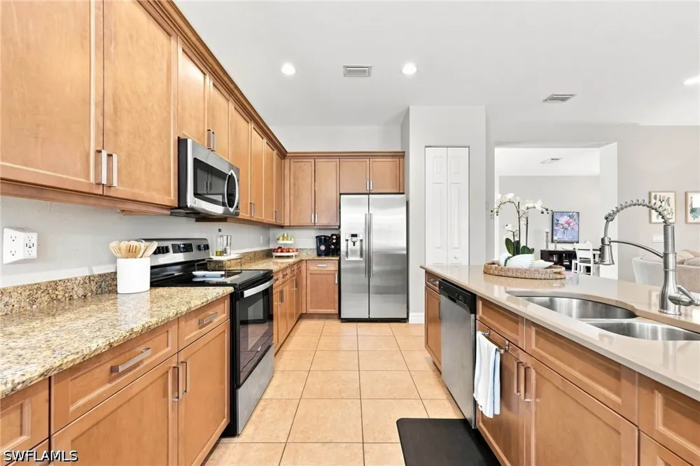 Pleasant Springs Drive Naples, FL 34119
