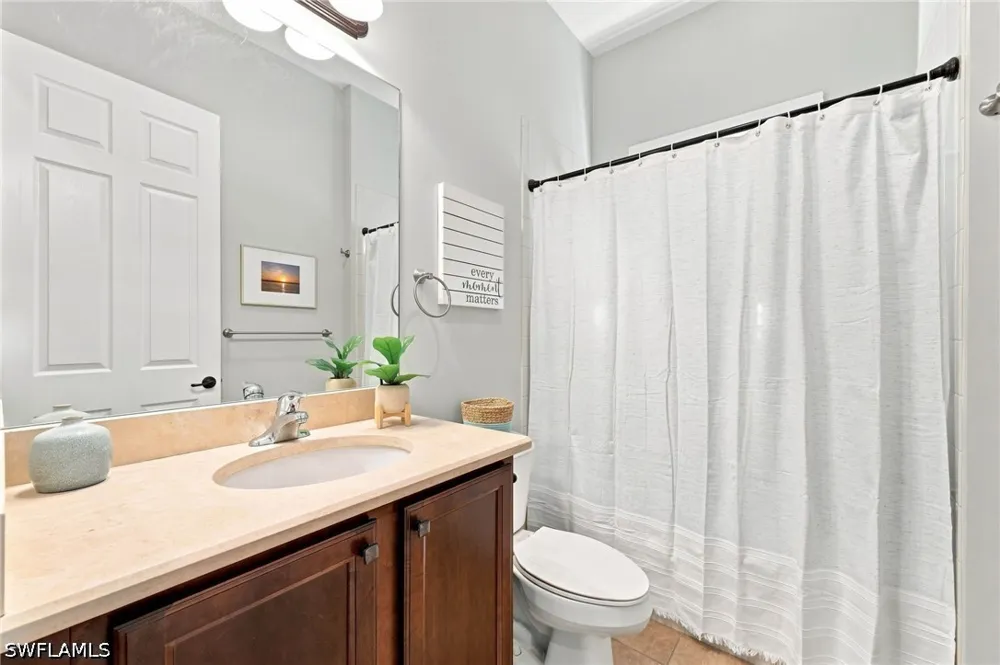 Pleasant Springs Drive Naples, FL 34119