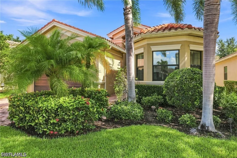 Pleasant Springs Drive Naples, FL 34119