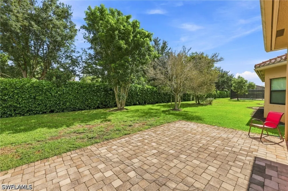 Pleasant Springs Drive Naples, FL 34119