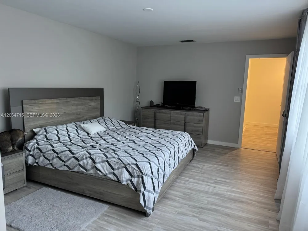 11008 Mainsail Dr Cooper City, FL 33026