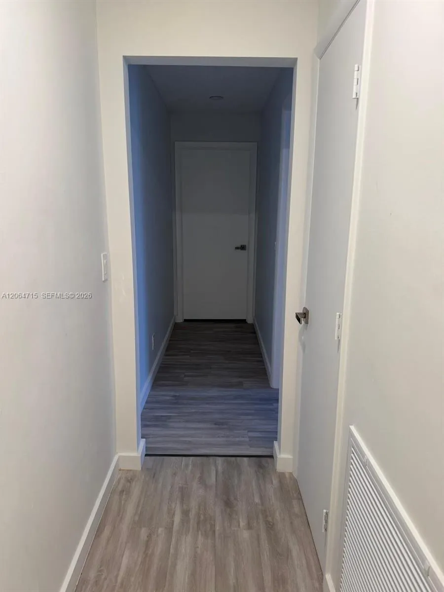 11008 Mainsail Dr Cooper City, FL 33026