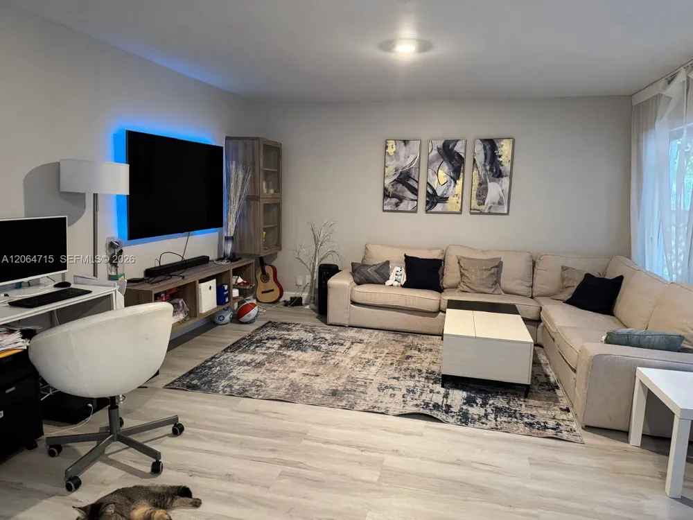 11008 Mainsail Dr Cooper City, FL 33026