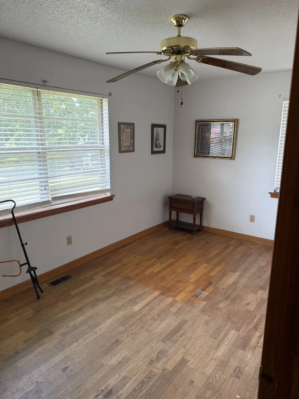 1756 Crazy Doe Rd Lexington, TN 38351