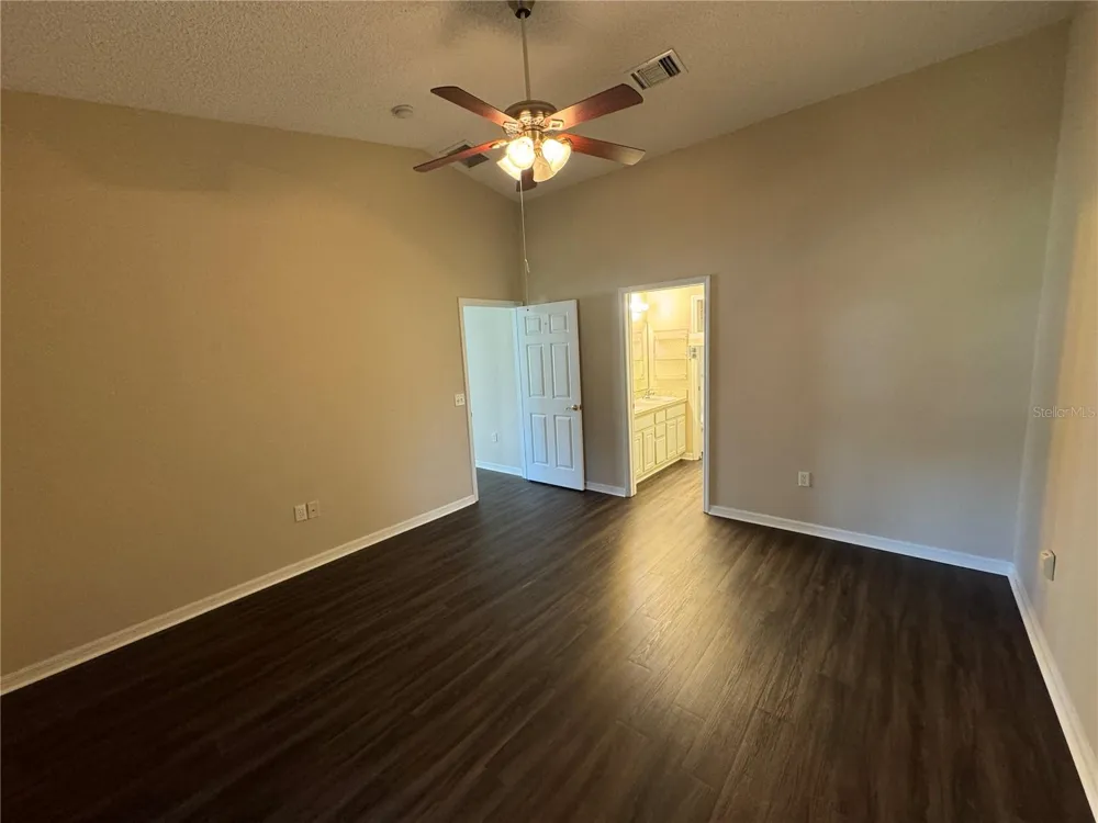 545 GOLFVIEW COURT Leesburg, FL 34748
