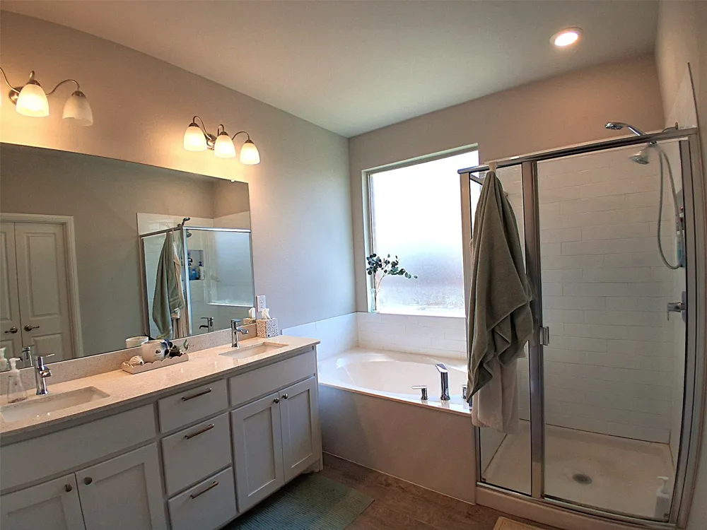 309 Clayton Street Glenn Heights, TX 75154