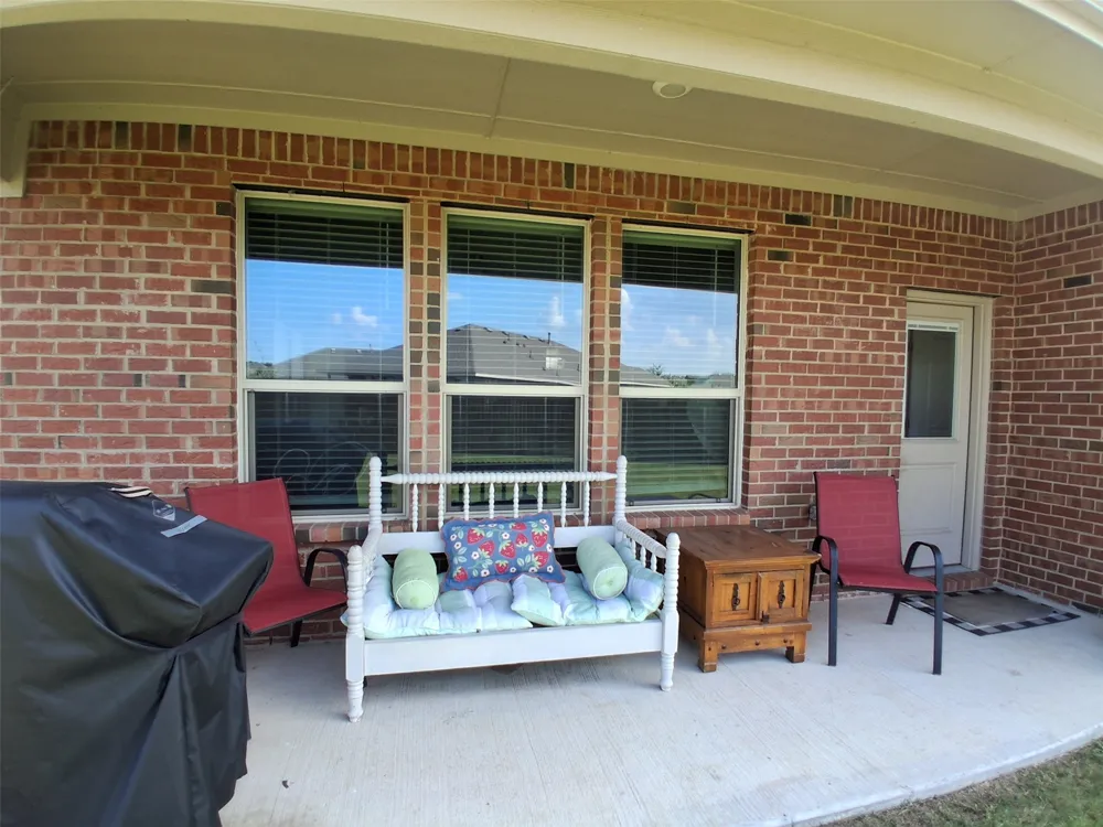 309 Clayton Street Glenn Heights, TX 75154