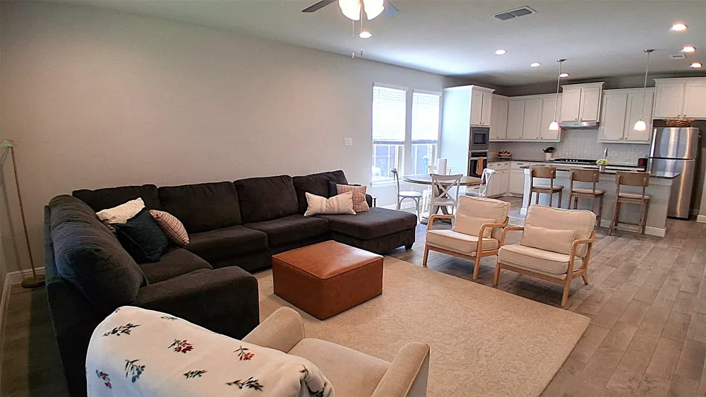 309 Clayton Street Glenn Heights, TX 75154