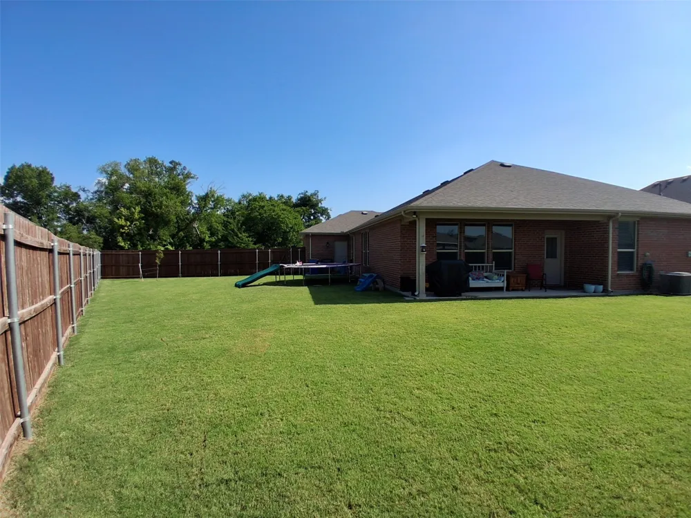 309 Clayton Street Glenn Heights, TX 75154