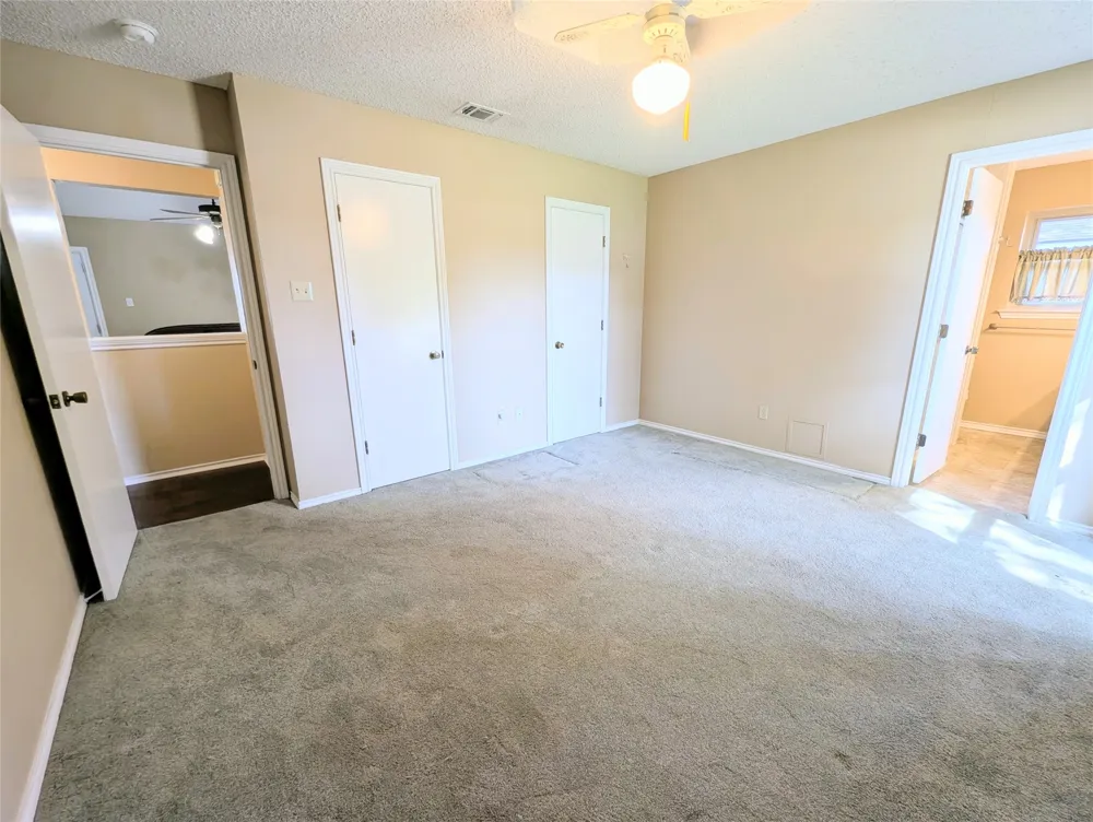 2100 Rough Creek Court Granbury, TX 76048
