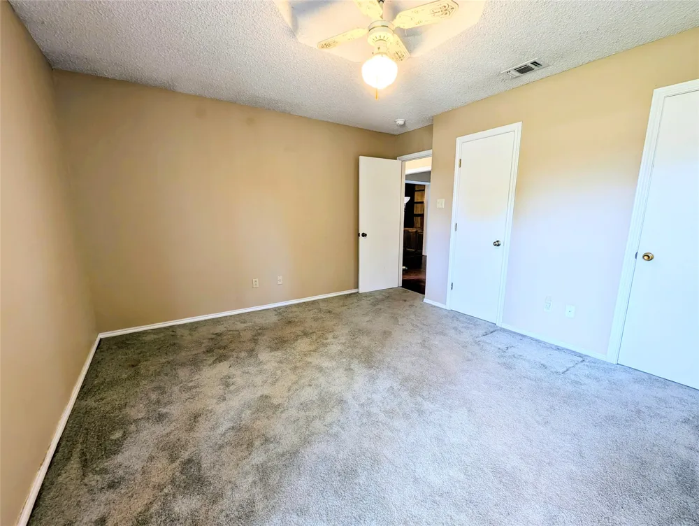 2100 Rough Creek Court Granbury, TX 76048