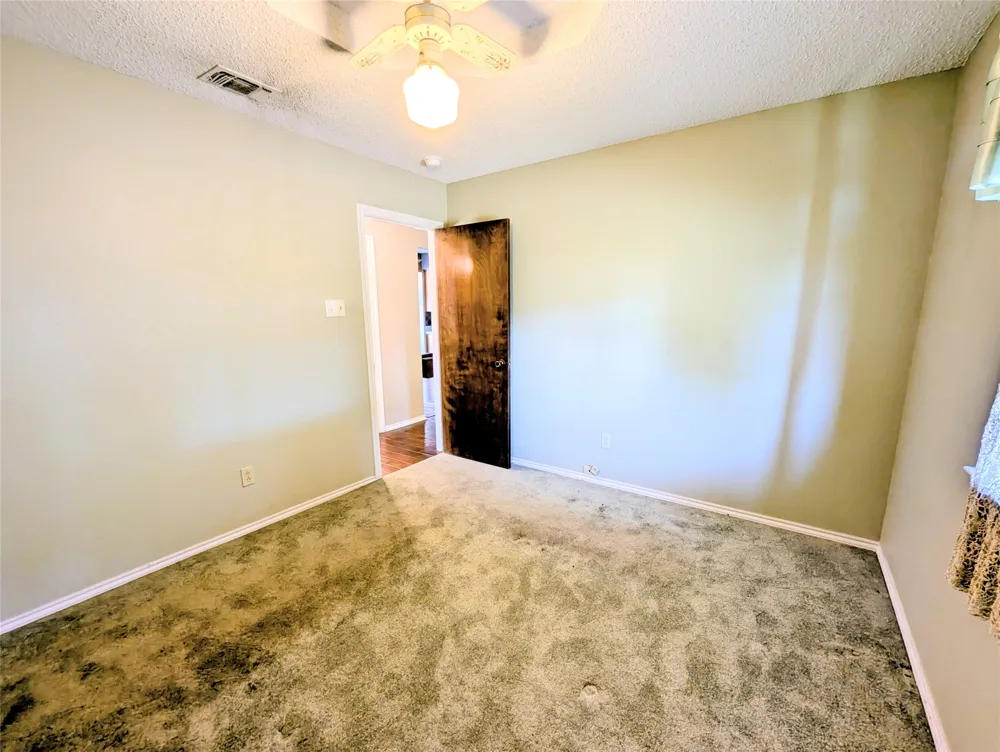 2100 Rough Creek Court Granbury, TX 76048