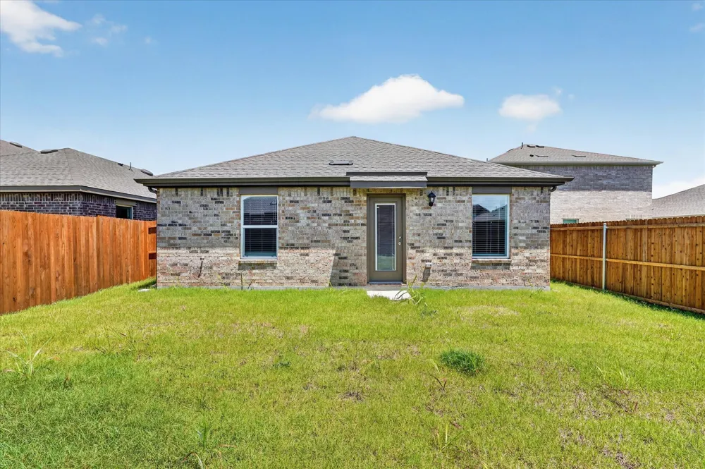 1818 Potomac Lane Blue Ridge, TX 75424