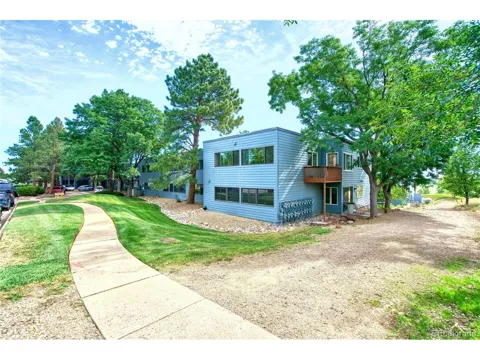 1572 Bradley Drive #B
