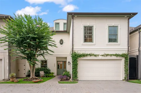 1235 Wynden Oaks Garden Drive