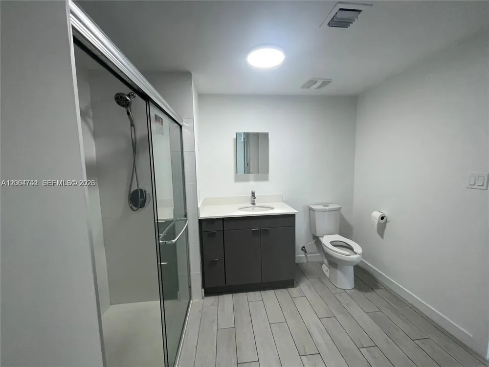 321 NE 26th St #512 Miami, FL 33137