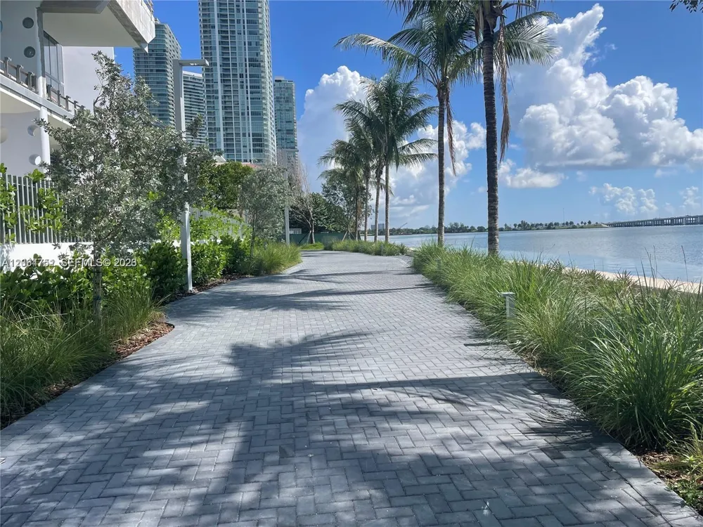 321 NE 26th St #512 Miami, FL 33137