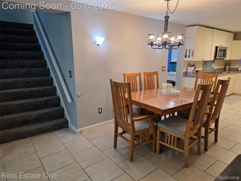 3239 Fox Boulevard Commerce Charter Township, MI 48382