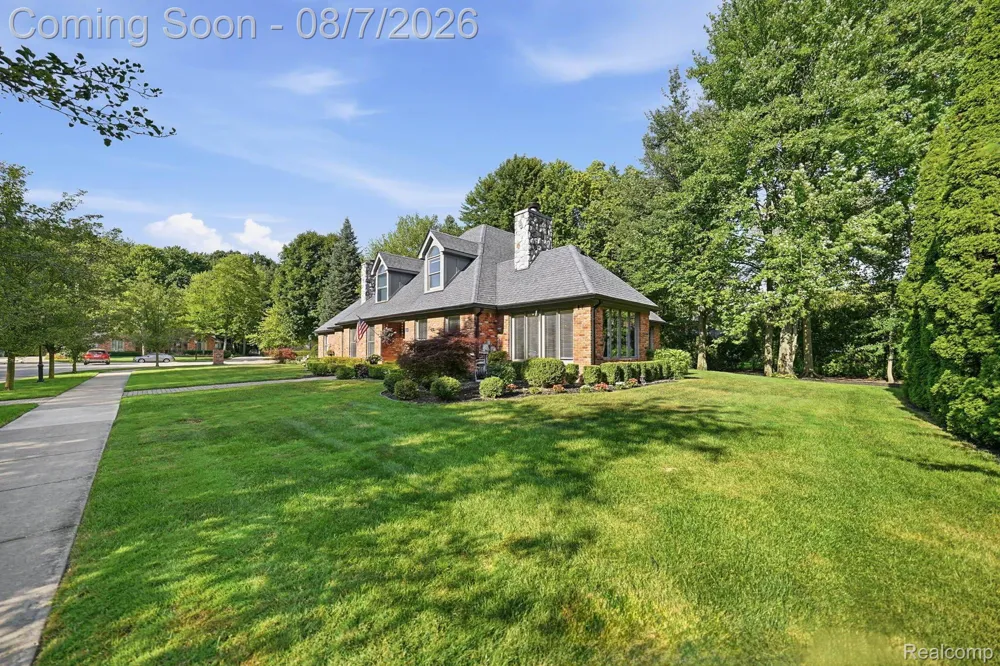 53134 Alyssa Court Shelby Charter Township, MI 48315