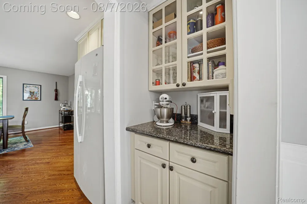 53134 Alyssa Court Shelby Charter Township, MI 48315