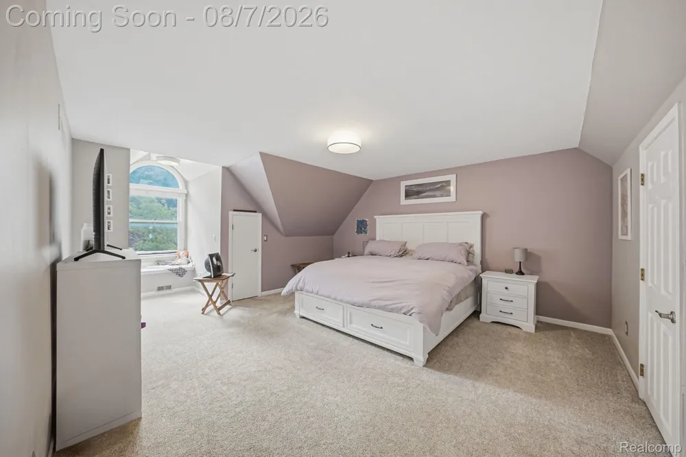 53134 Alyssa Court Shelby Charter Township, MI 48315