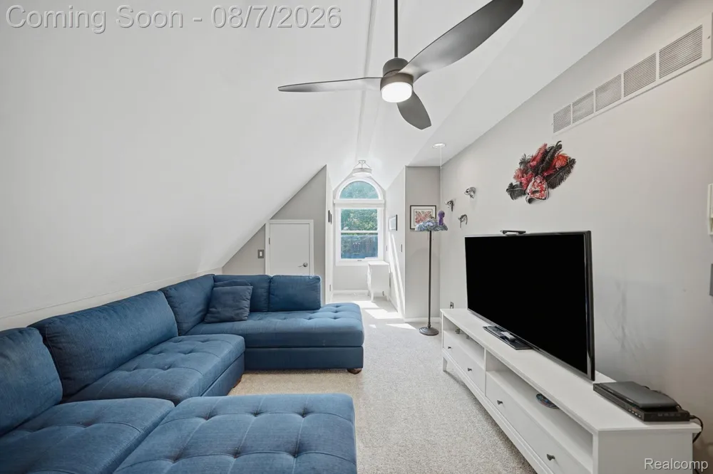 53134 Alyssa Court Shelby Charter Township, MI 48315