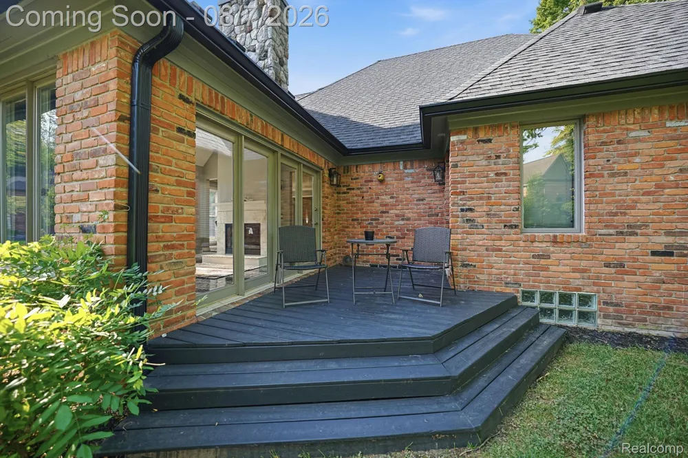 53134 Alyssa Court Shelby Charter Township, MI 48315