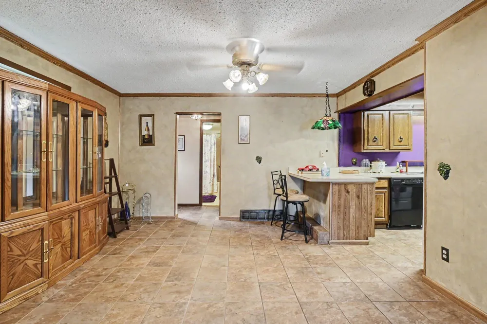 514 Saint Clair Avenue Jackson City, MI 49202