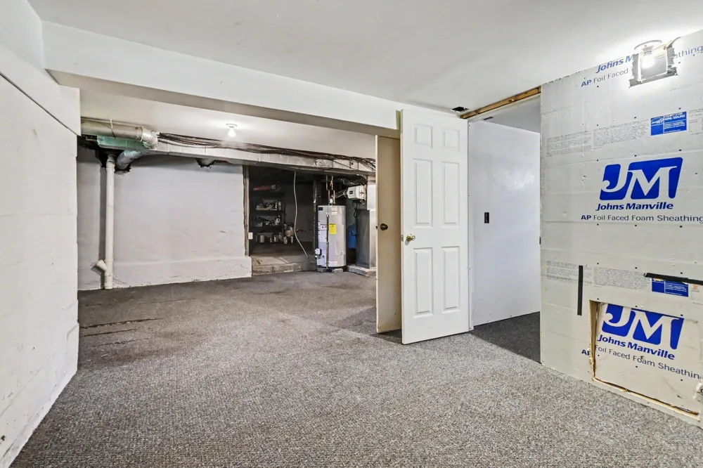 514 Saint Clair Avenue Jackson City, MI 49202