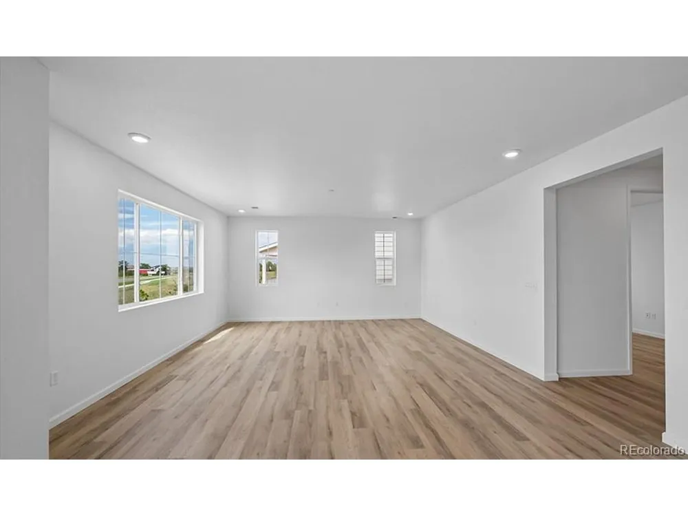4180 Runyon Lake Street Brighton, CO 80601