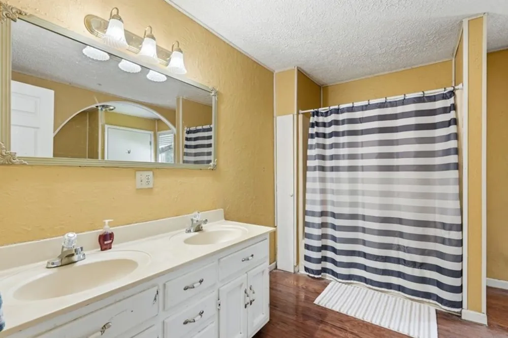 280 Middle Dr Sparta, TN 38583