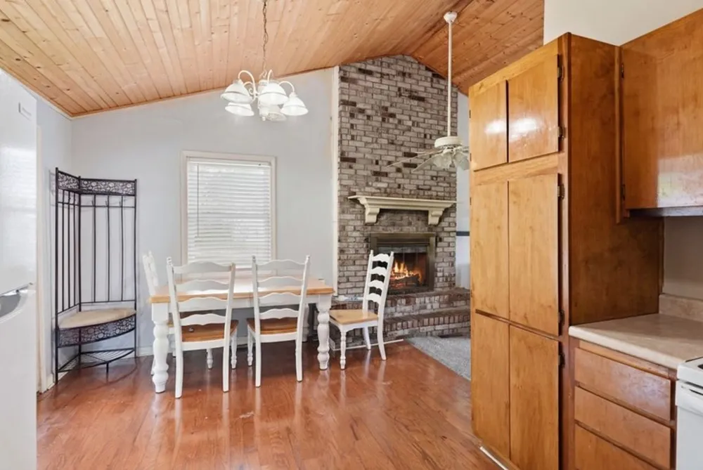 280 Middle Dr Sparta, TN 38583