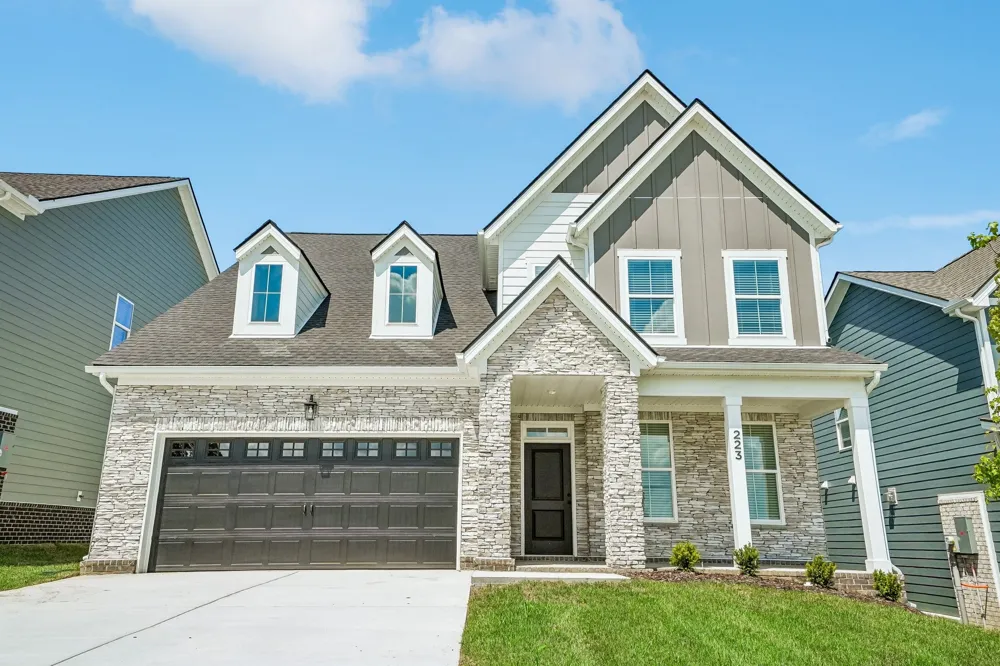223 Jasmine Way La Vergne, TN 37086