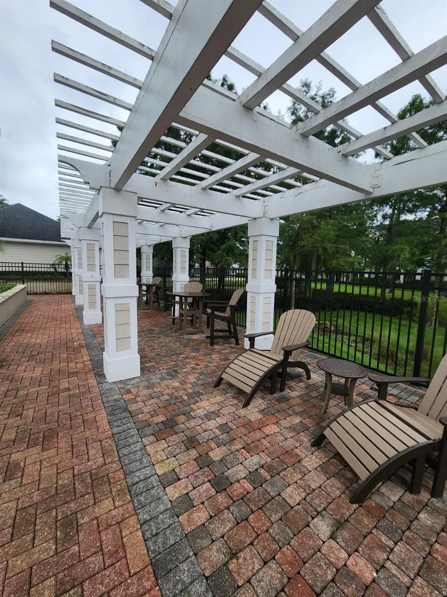 142 SOUTHERN PECAN CIRCLE #204 Winter Garden, FL 34787