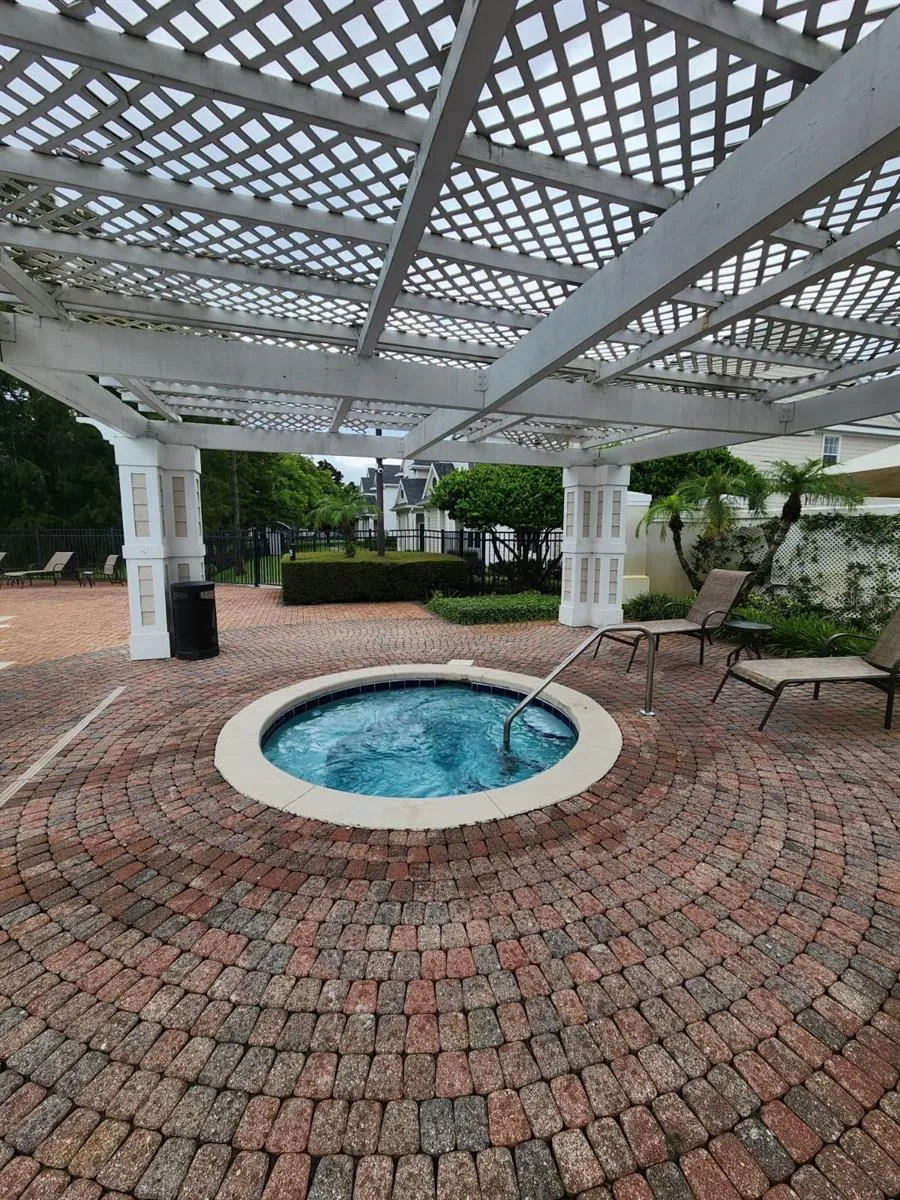 142 SOUTHERN PECAN CIRCLE #204 Winter Garden, FL 34787