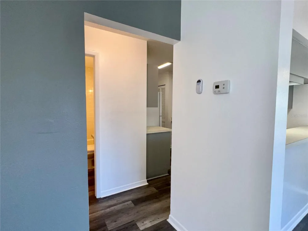 4025 ANGEL OAK COURT #203 Tampa, FL 33613