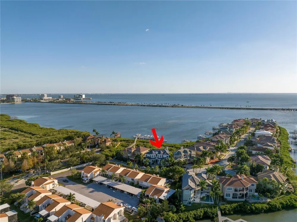 4133 CAUSEWAY VISTA DRIVE Tampa, FL 33615