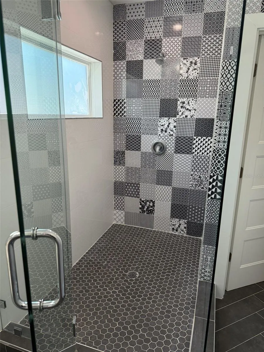 521 PEACHTREE ROAD Orlando, FL 32804