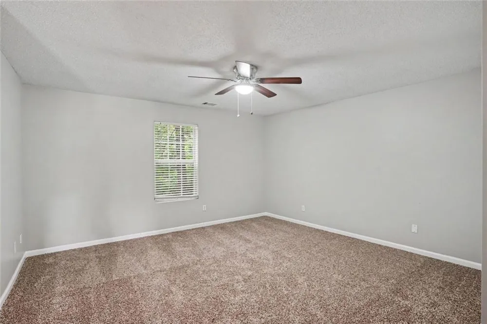 6655 Sunset Park Rex, GA 30273