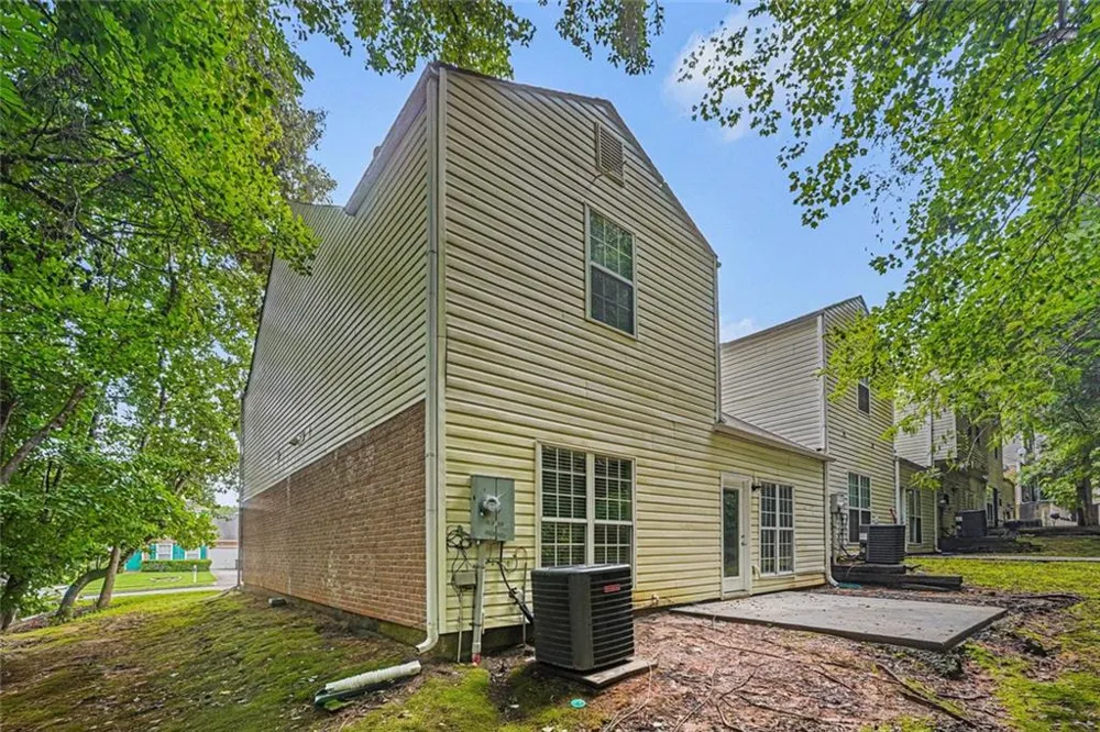 6655 Sunset Park Rex, GA 30273