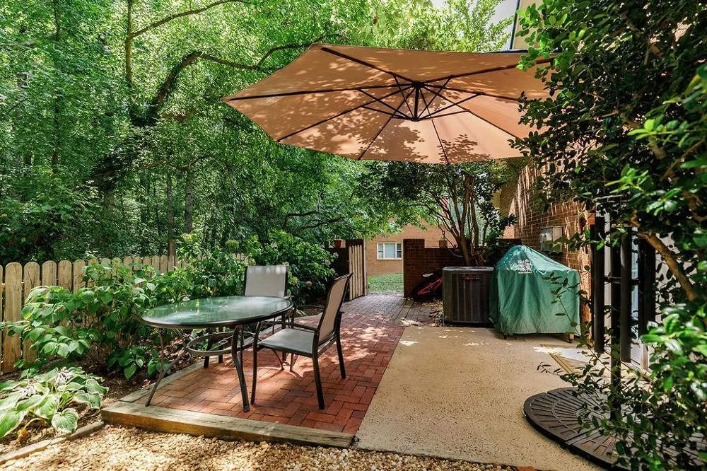 220 Eaglewood Court Athens, GA 30606