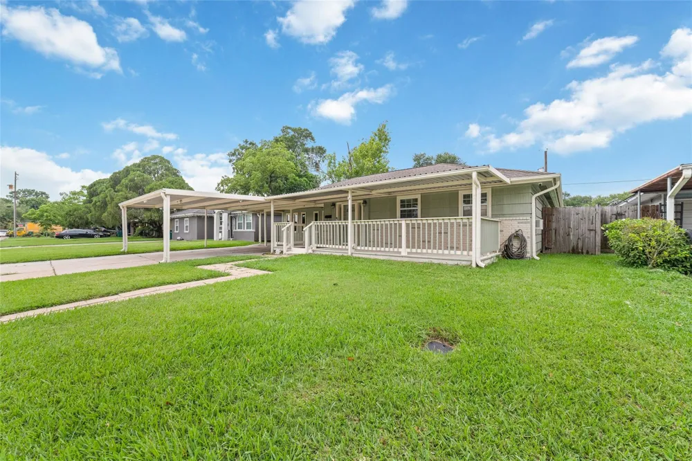 3511 Guthrie Drive Pasadena, TX 77503