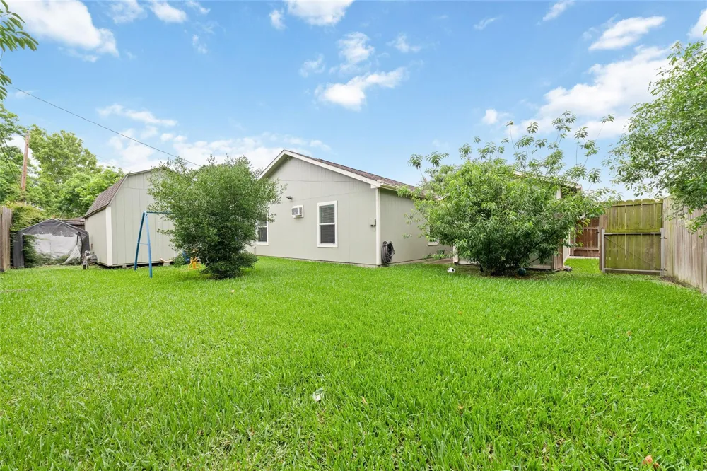 3511 Guthrie Drive Pasadena, TX 77503