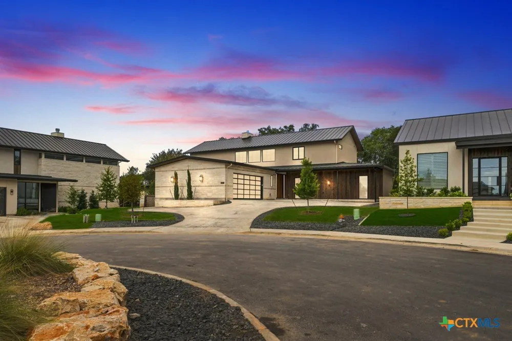 103 Lakeview Boulevard New Braunfels, TX 78130