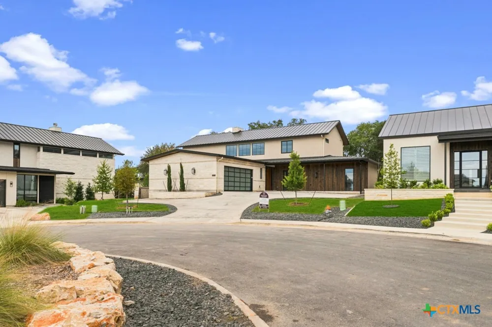 103 Lakeview Boulevard New Braunfels, TX 78130