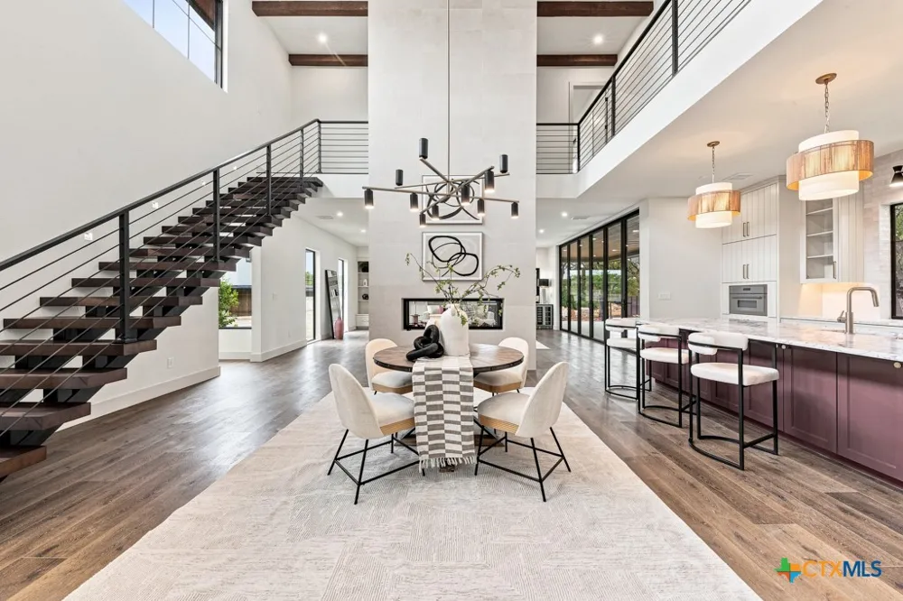 103 Lakeview Boulevard New Braunfels, TX 78130